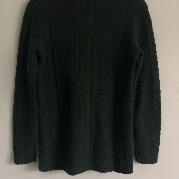 Eddie Bauer Lamb’s Wool Turtleneck in Dark Green - Picture 6 of 9